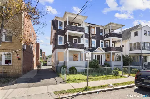 102 Rowe Ave, Hartford, CT 06106