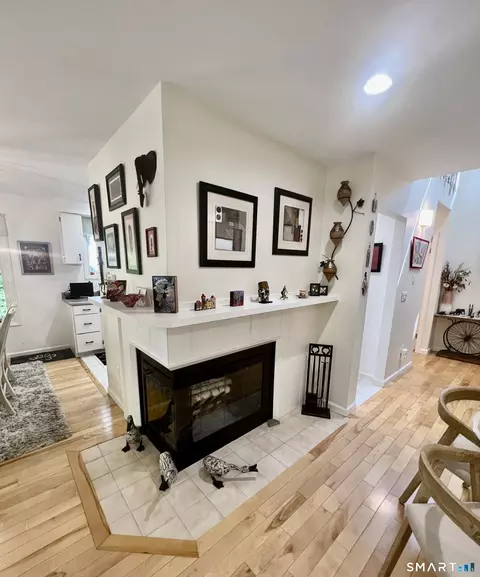 Entry Way - 427 Trailsend Dr, Torrington, CT 06790 photo 1 of 6