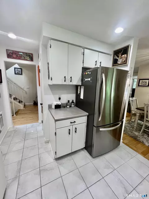 Kitchen - 427 Trailsend Dr, Torrington, CT 06790 photo 3 of 3