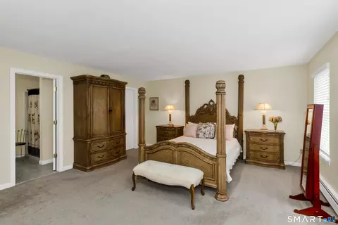 Bedroom - 31 Broadleaf Cir, Suffield, CT 06093 photo 1 of 2