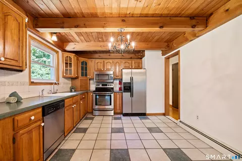Kitchen - 44 Juggernaut Rd, Prospect, CT 06712 photo 1 of 3