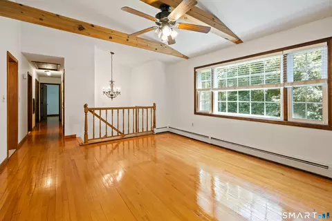 Living - 44 Juggernaut Rd, Prospect, CT 06712 photo 4 of 7