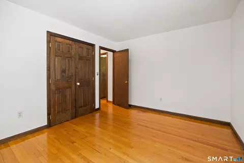 Bedroom - 44 Juggernaut Rd, Prospect, CT 06712 photo 3 of 8