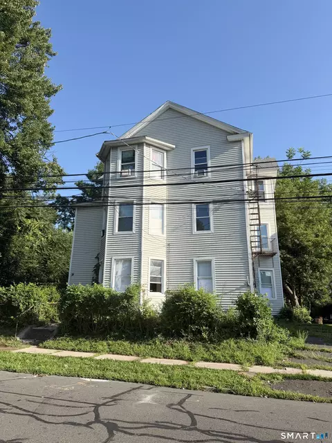 78 Rhodes St, New Britain, CT 06051