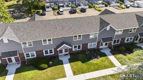 211 E Main St #C28, Branford, CT 06405