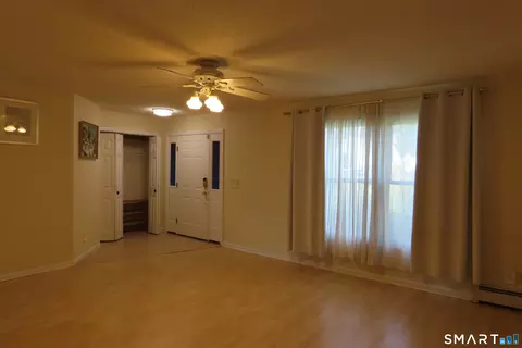 Entry Way - 93 Thomas St, Hamden, CT 06514 photo 1 of 4