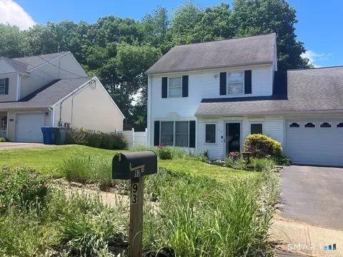 Exterior - 93 Thomas St, Hamden, CT 06514 photo 2 of 7