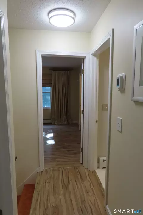 Entry Way - 93 Thomas St, Hamden, CT 06514 photo 4 of 4
