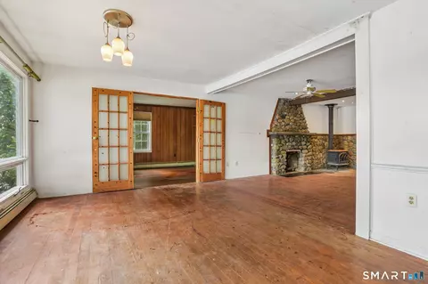 Living - 58 Long Pond Rd S, Ledyard, CT 06339 photo 3 of 6
