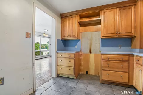 Kitchen - 58 Long Pond Rd S, Ledyard, CT 06339 photo 2 of 3