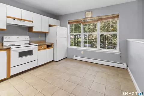 Kitchen - 792 Cook Hill Rd, Killingly, CT 06239 photo 1 of 1