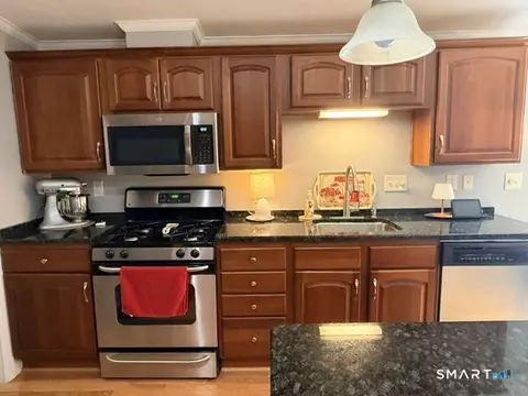 Kitchen - 24 Cliff Rd, Ledyard, CT 06339 photo 3 of 3