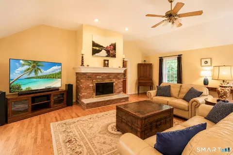Living - 5 Stone Gate Dr, Sandy Hook, CT 06482 photo 1 of 2