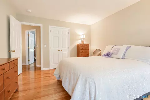 Bedroom - 5 Stone Gate Dr, Sandy Hook, CT 06482 photo 2 of 5