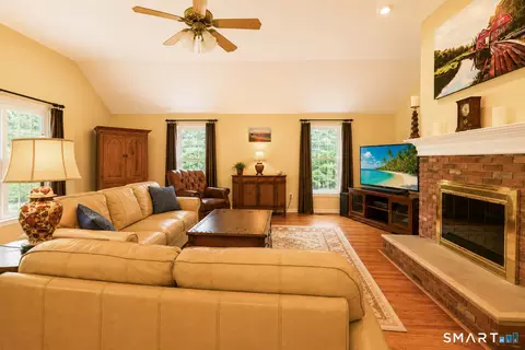 Living - 5 Stone Gate Dr, Sandy Hook, CT 06482 photo 2 of 2