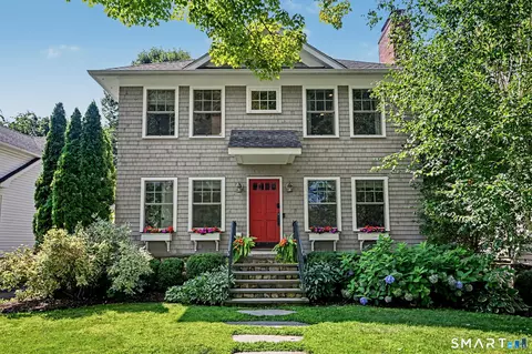 16 Dale Dr, Greenwich, CT 06831