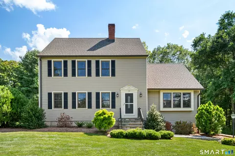 Exterior - 38 Clearview Dr, Sandy Hook, CT 06482 photo 8 of 8