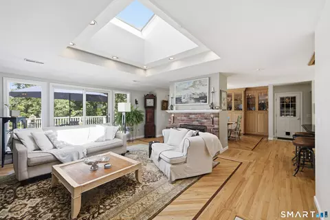 Living - 40 Elbow Hill Rd, Brookfield, CT 06804 photo 2 of 2