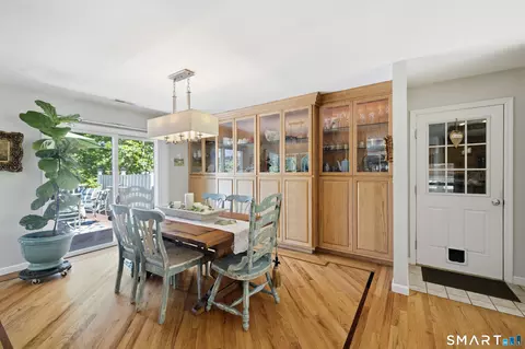 Dining - 40 Elbow Hill Rd, Brookfield, CT 06804 photo 2 of 3