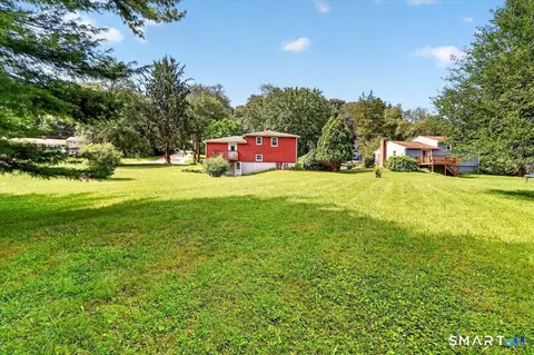 Exterior - 6 Sunset Ave, Ledyard, CT 06339 photo 8 of 12