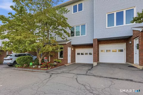 30 Sheila Ct #21, Bristol, CT 06010