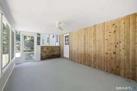 Exterior - 16 Chadwick Dr, Old Lyme, CT 06371 photo 2 of 5
