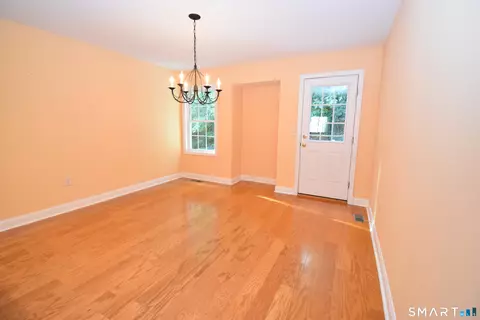 2 Boulderbrook Ct #23, Prospect, CT 06712 photo 8