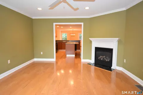 2 Boulderbrook Ct #23, Prospect, CT 06712 photo 4