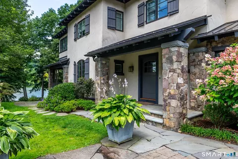 Exterior - 36 Arrow Point Rd, Warren, CT 06777 photo 7 of 11