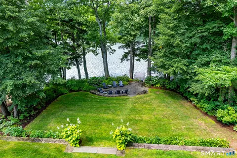 Exterior - 36 Arrow Point Rd, Warren, CT 06777 photo 2 of 11