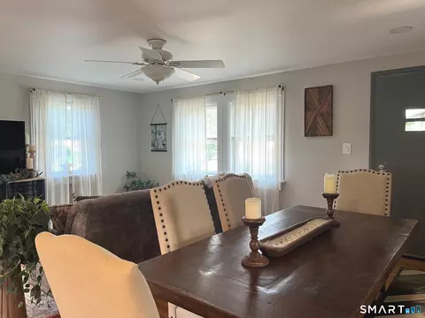 36 Davis St, Torrington, CT 06790 photo 5