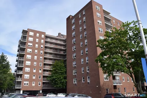 444 Bedford St #3B, Stamford, CT 06901