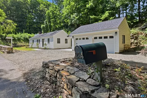 Exterior - 224 Ramapoo Rd, Ridgefield, CT 06877 photo 4 of 4