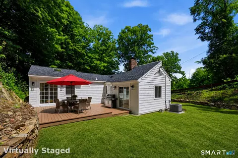 Exterior - 224 Ramapoo Rd, Ridgefield, CT 06877 photo 2 of 4