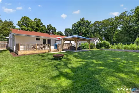 Exterior - 11 Derby Rd, Norwalk, CT 06854 photo 2 of 7