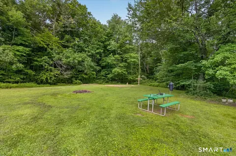 Exterior - 6 Paugussett Rd, Sandy Hook, CT 06482 photo 3 of 5