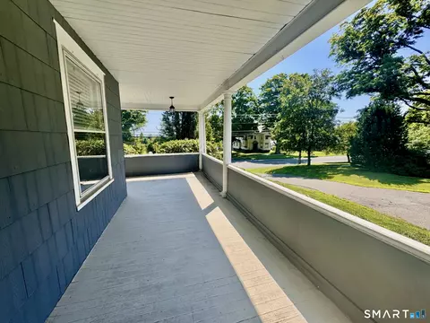 Exterior - 595 N Main St, Suffield, CT 06078 photo 2 of 9