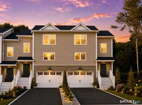 36 Micko Dr #61, Seymour, CT 06483