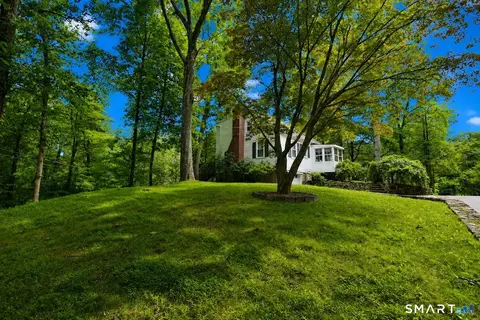 Exterior - 19 Olmstead Rd, Redding, CT 06896 photo 7 of 8
