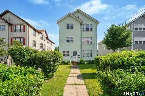 23 Thorniley St, New Britain, CT 06051