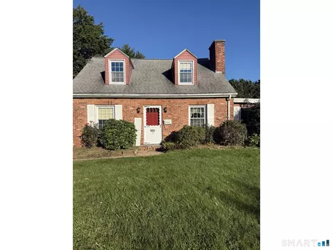 530 Maple St, Wethersfield, CT 06109 photo 2