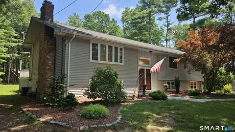 878 Manchester Rd, Glastonbury, CT 06033