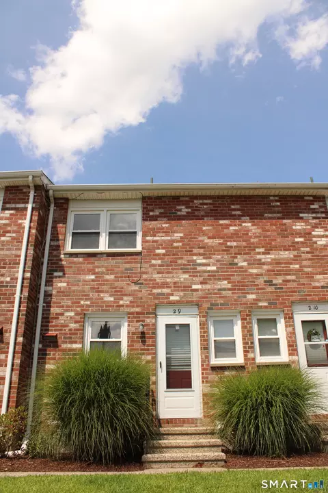 43 Hiltbrand Rd #2-9, Bristol, CT 06010