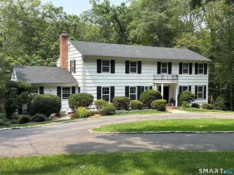 5 Aspetuck Ln, Westport, CT 06880