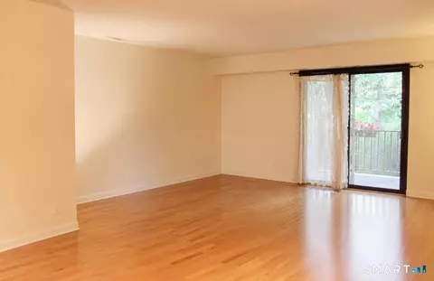 54 Whitmore Ln #3, Stamford, CT 06902