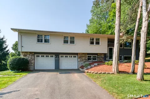 341 Kennedy Rd, Manchester, CT 06042