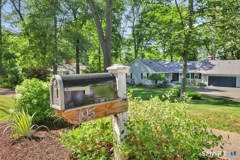 195 Tall Timbers Rd, Glastonbury, CT 06033