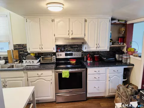 Kitchen - 137 Eastern St, New Haven, CT 06513 photo 1 of 2