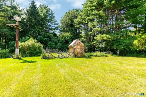 Exterior - 847 Cook Hill Rd, Killingly, CT 06239 photo 8 of 9