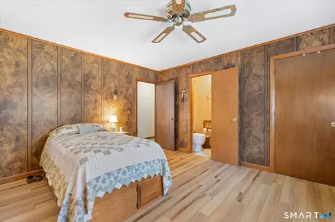 Bedroom - 847 Cook Hill Rd, Killingly, CT 06239 photo 2 of 3